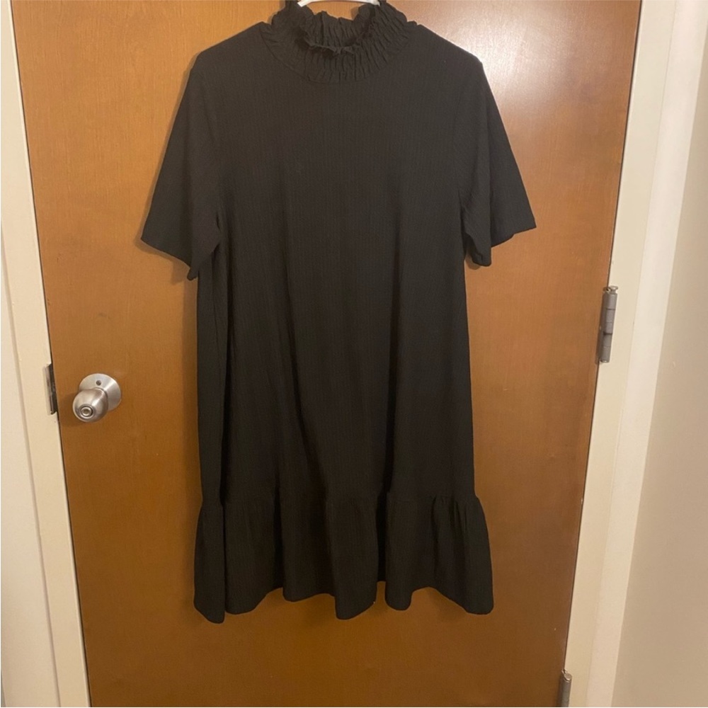 Zara black flow-y midi length short sleeve dress high neck